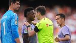 Foto: Penderitaan Vinicius Junior, Dihina sampai Dikartu Merah