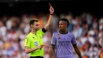 Foto: Penderitaan Vinicius Junior, Dihina sampai Dikartu Merah