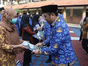 Harkitnas, Pemkot Tangerang Bagikan Bantuan Rp 603 Juta ke UMKM