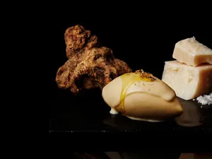 Ini Es Krim Termahal di Dunia yang Cetak Rekor Guinness Ini Es Krim Termahal di Dunia yang Cetak Rekor Guinness
