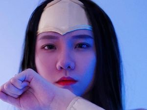 5 Potret Jena Dammaya Cosplay Jadi Wonder Woman 5 Potret Jena Dammaya Cosplay Jadi Wonder Woman