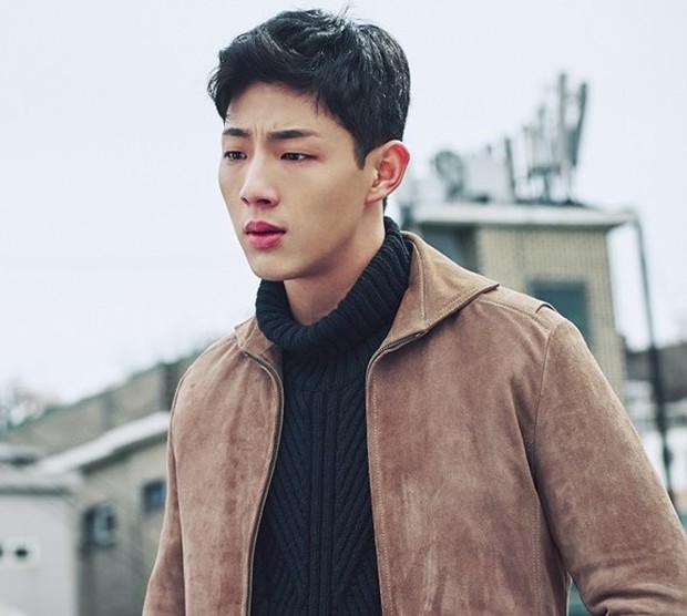 Ji Soo jadi sad boy di Strong Woman Do Bong Soon/ Foto: imdb.com Ji Soo jadi sad boy di Strong Woman Do Bong Soon/ Foto: imdb.com