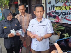 Terekam CCTV! Pengedar Narkoba di Banyumas Tabrak 2 Pemotor-1 Mobil