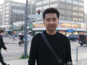 Jadi WNI yang Kerja di Pabrik Tesla Jerman, Kevin Nabila Ungkap Tantangannya