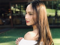 Puteri Indonesia Intelegensia Ngaku Ambil Untung Sedikit Jualan Tiket Coldplay