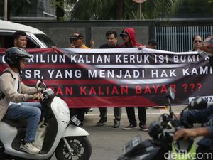Masyarakat Sumbawa Barat Geruduk Kantor Medco