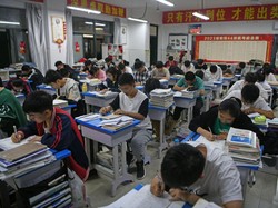Sekolah di China Kurangi PR-Perbanyak Waktu Main, Biar Anak Tak Stres