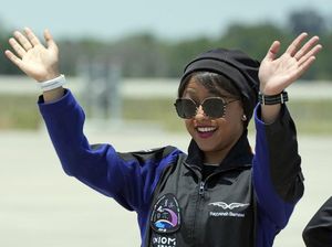 Potret Astronot Perempuan Arab Saudi Pertama yang ke Luar Angkasa Potret Astronot Perempuan Arab Saudi Pertama yang ke Luar Angkasa