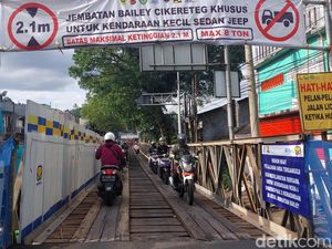 Jembatan Cikereteg Masih Perbaikan, Ini Akses Kendaraan Bogor-Sukabumi Jembatan Cikereteg Masih Perbaikan, Ini Akses Kendaraan Bogor-Sukabumi