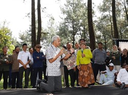 Ganjar Gencarkan Reboisasi untuk Cegah Banjir & Pencemaran Lingkungan