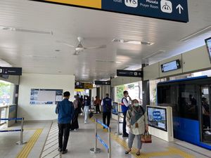 Halte TransJ Manggarai Buka Lagi, Penumpang Senang Bisa Lewat JPO ke Stasiun Halte TransJ Manggarai Buka Lagi, Penumpang Senang Bisa Lewat JPO ke Stasiun