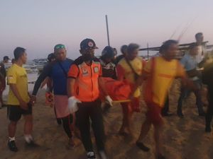 Mayat Pria Mengambang di Tengah Laut, Mulut Keluarkan Busa Mayat Pria Mengambang di Tengah Laut, Mulut Keluarkan Busa