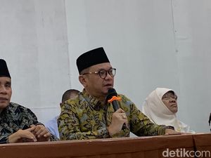 Kang Ace: Ponpes Al-Zaytun Tak Boleh Menutup Diri dari Otoritas Keagamaan Kang Ace: Ponpes Al-Zaytun Tak Boleh Menutup Diri dari Otoritas Keagamaan