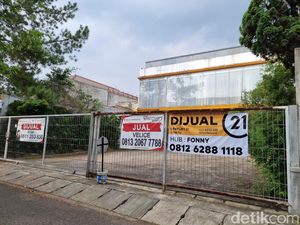 Siswa SMAN 21 Bandung Geruduk Kantor Travel Gaib