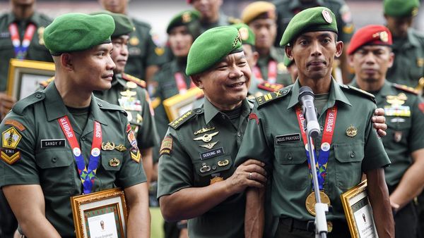 KSAD Beri Penghargaan Atlet TNI Peraih Medali SEA Games 2023