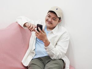 Perjalanan Karier Nopek Novian, dari Madiun ke Surabaya Lalu Jakarta Perjalanan Karier Nopek Novian, dari Madiun ke Surabaya Lalu Jakarta