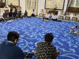 Harga Porang Murah, Puluhan Petani Madiun Wadul Bupati Kaji Mbing Harga Porang Murah, Puluhan Petani Madiun Wadul Bupati Kaji Mbing