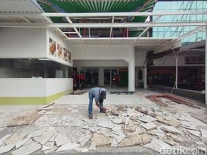 Makin Pelik Konflik Ketua RT Vs Pemilik Ruko Makan Jalan di Pluit Makin Pelik Konflik Ketua RT Vs Pemilik Ruko Makan Jalan di Pluit
