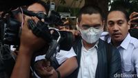 Penyuap Sekretaris MA, Dadan Tri Yudianto Belum Ditahan Usai Diperiksa