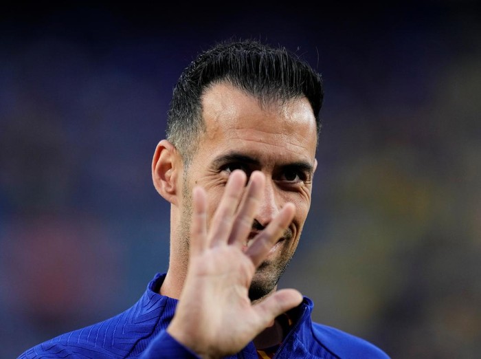 Sergio Busquets defensive midfield of Barcelona and Spain during the warm-up before the La Liga Santander match between FC Barcelona and Real Sociedad at Spotify Camp Nou on May 20, 2023 in Barcelona, Spain. (Photo by Jose Breton/Pics Action/NurPhoto via Getty Images)