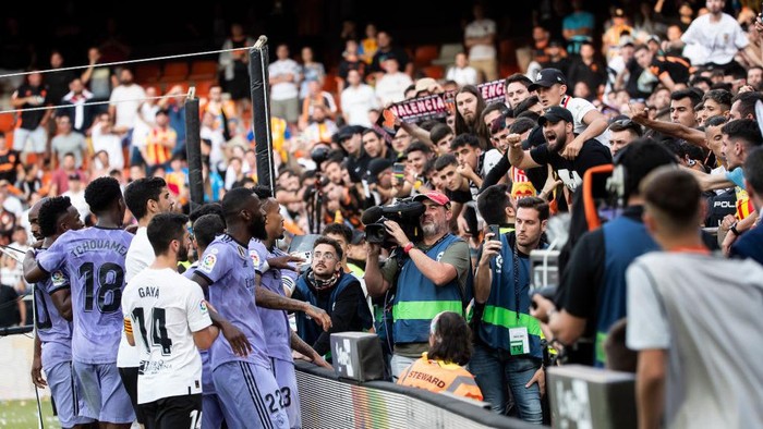 Vinicius, Valencia Vinicius Paixao de Oliveira Junior, Vinicius Jr, of Real Madrid during La Liga match between Valencia CF and Real Madrid at Mestalla Stadium on May 21 3, 2023. (Photo by Jose Miguel Fernandez/NurPhoto via Getty Images)