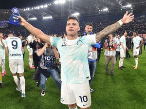 Lautaro Martinez yang Terus Haus Gelar