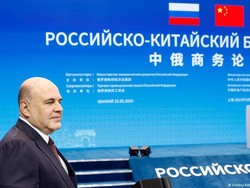 Acuhkan Kritik Barat, China-Rusia Tanda Tangani Kerja Sama Ekonomi