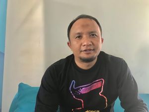 Dugaan Kriminalisasi, Saksi Ahli Sebut Pertanyaan Aktivis Tak Langgar UU ITE Dugaan Kriminalisasi, Saksi Ahli Sebut Pertanyaan Aktivis Tak Langgar UU ITE