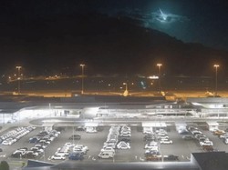 Bola Api Hijau Meledak di Langit, Kilatannya Ratusan Kilometer