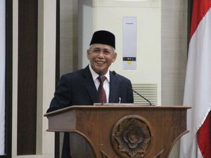 Bupati OKI Umumkan Mundur di Rapat Paripurna, Masih Bertugas sampai November Bupati OKI Umumkan Mundur di Rapat Paripurna, Masih Bertugas sampai November