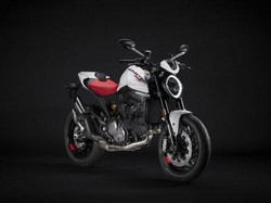Ducati Monster Berkelir Putih, Aneh Gak Sih?