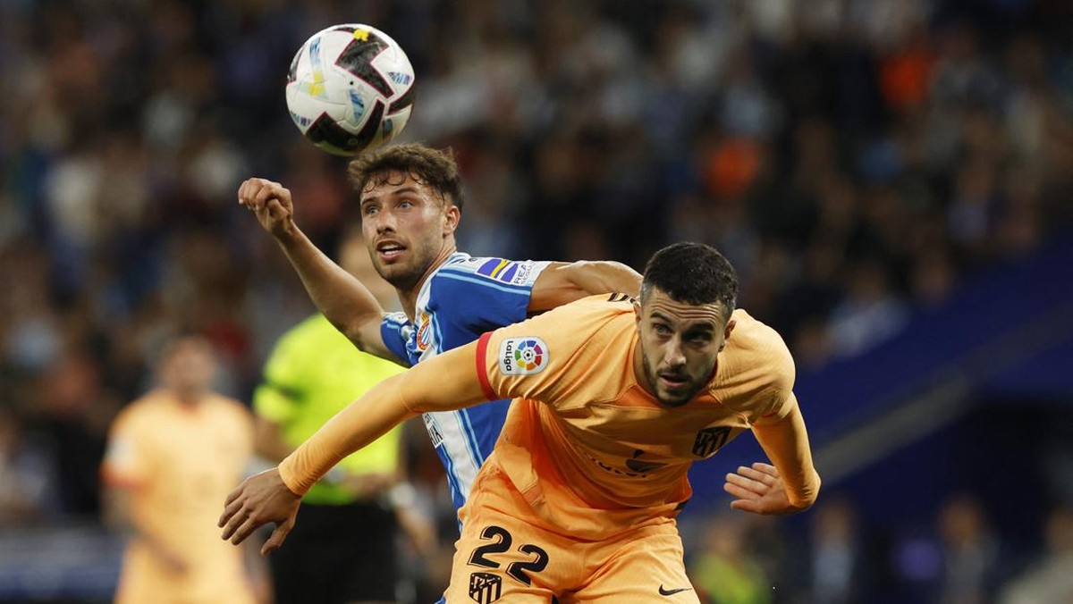 Hasil Espanyol vs Atletico Madrid. (Foto: REUTERS/ALBERT GEA)