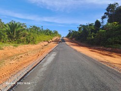 Penguatan Jalan di Papua Pakai Limbah Baja, Begini Hasilnya