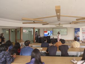 Mau Kuliah di Sydney? Yuk Cek Program UIC-UTS College