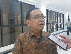 Setelah PP Muhammadiyah, Giliran Mensesneg Bertemu Gus Yahya di PBNU