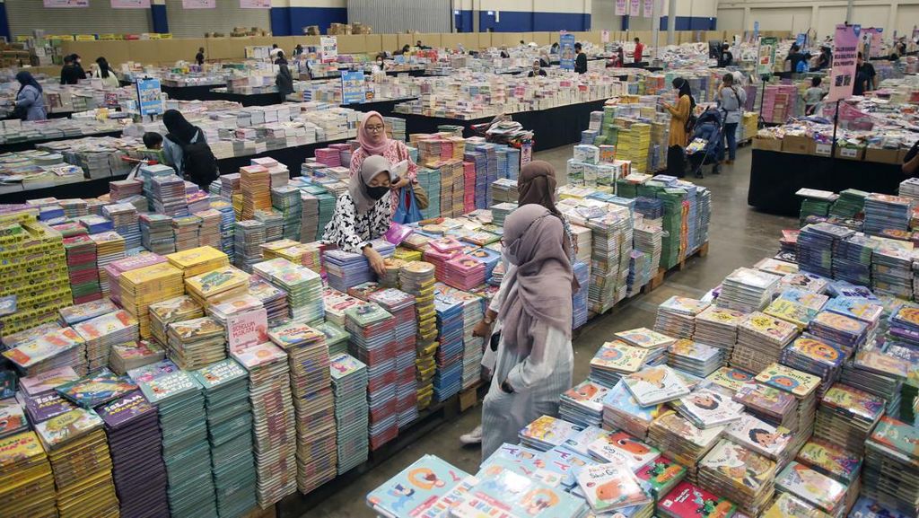 Ada Pameran Buku di ICE BSD, Yuk Serbu... Ada Pameran Buku di ICE BSD, Yuk Serbu...