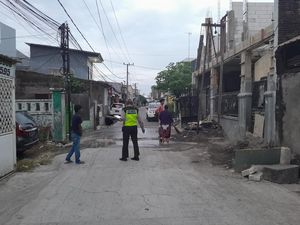 Bocah Kernet di Makassar Tewas Dilindas Truk saat Bantu Sopir Bongkar Muatan