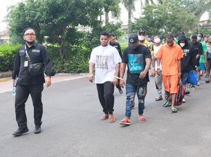 35 WNA Ilegal di Jakut Dijaring Buntut 2 Nenek WNI Ditusuk dan Dianiaya 35 WNA Ilegal di Jakut Dijaring Buntut 2 Nenek WNI Ditusuk dan Dianiaya