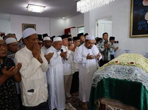 Norbaiti, Istri Gubernur Kaltim Isran Noor Meninggal Dunia Norbaiti, Istri Gubernur Kaltim Isran Noor Meninggal Dunia