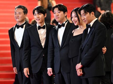 CANNES, FRANCE - MAY 24: Joong Ki Song, Kim Chang-Hoon, Hyoung Seo Kim and Xa Bin Hong attend the 