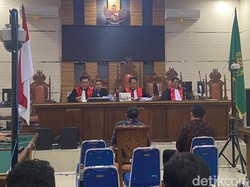 2 Rekan Eks Rektor Unila Karomani Divonis 4,5 Tahun Penjara