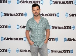 Taylor Lautner Dihujat Haters dan Disebut Tak Tampan Lagi