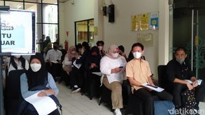 Potret UTBK 2023 Gelombang 2 di Kampus UI Depok, Peserta Antre Sejak Pagi
