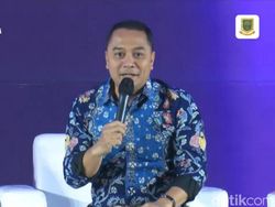 Eri Cahyadi: Surabaya Hebat Bukan Karena Wali Kota, Tapi Karena Pemuda