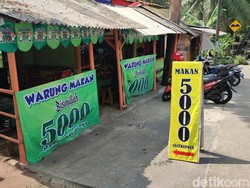 Cari Berkah! Warung Ini Hanya Patok Harga Rp 5 Ribu untuk Menunya