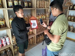 Mantul! Transaksi Cashless di Wisata Baduy Capai Puluhan Juta Sebulan