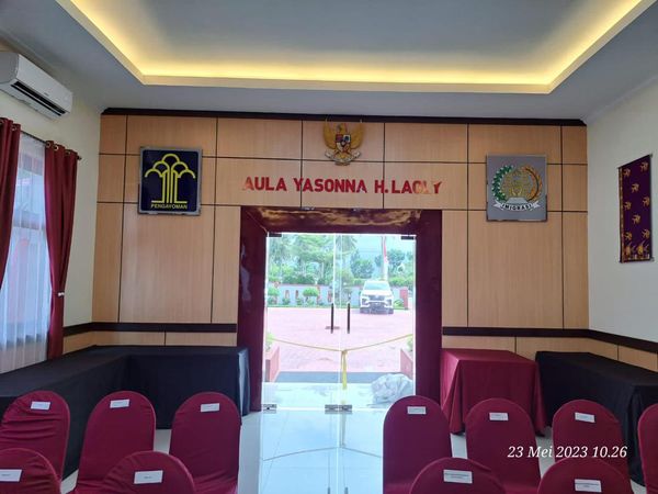 Yasonna H Laoly Jadi Nama Aula Imigrasi Banggai