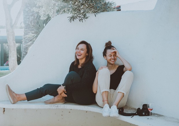 Ilustrasi teman komunitas fotografi/Foto: Pexels/Elle Hughes