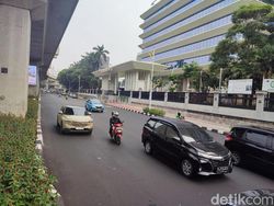 Aspal Jalan Depan Kejagung Sudah Diperbaiki, Tak Ada Lagi Bopeng-bopeng