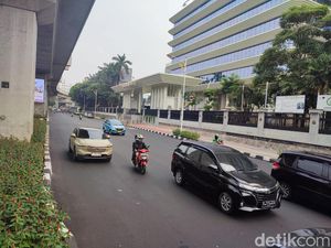 Aspal Jalan Depan Kejagung Sudah Diperbaiki, Tak Ada Lagi Bopeng-bopeng Aspal Jalan Depan Kejagung Sudah Diperbaiki, Tak Ada Lagi Bopeng-bopeng